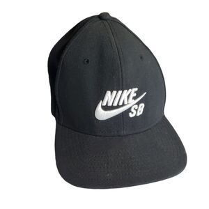 NIKE ball cap black with white logo